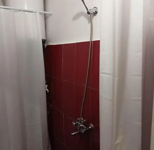 Welcome To Daisy Sunny Place! * Varna